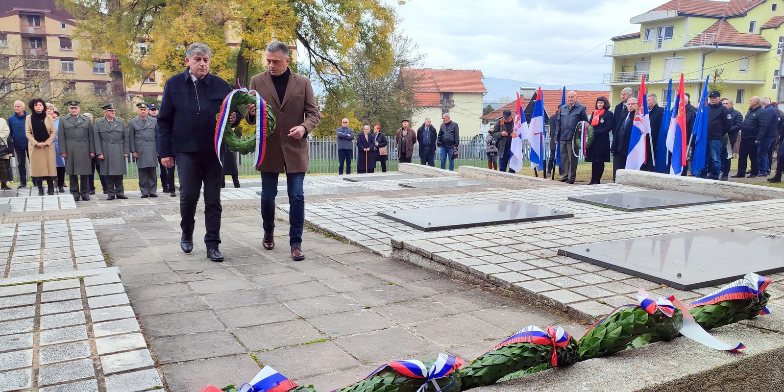 ДАН ПРИМИРЈА У ПРВОМ СВЕТСКОМ РАТУ ОБЕЛЕЖЕН НА ВОЈНИЧКОМ ГРОБЉУ